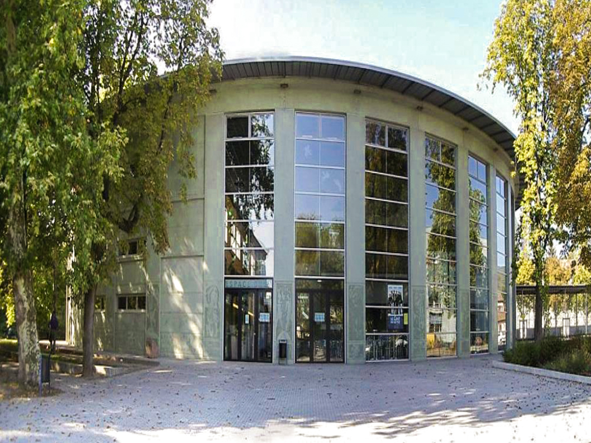 Salle Relais Culturel Espaces Culturels Thann cernay ESPACES CULTURELS THANN CERNAY - ESPACE GRÜN CERNAY - Le RECIT